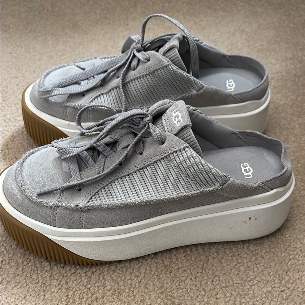 UGG Gray Sneakers with Gum Sole